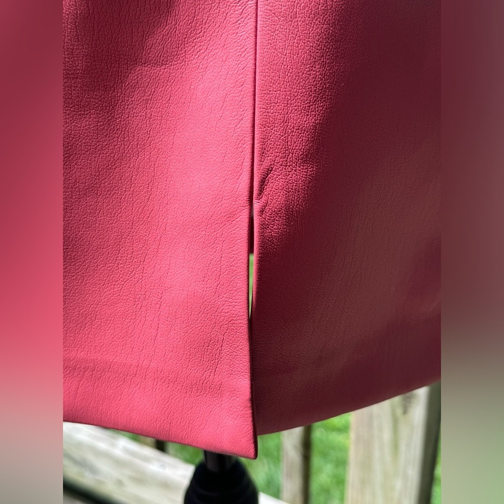 Wilfred faux leather hot pink coral skirt size 8 - Picture 9 of 9